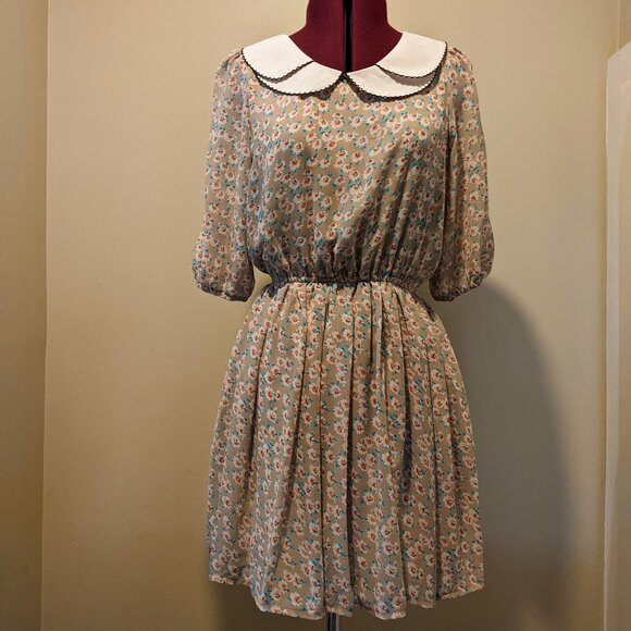 New Vintage-Inspired Floral Mini Dress with Peter Pan Collar - Picture 1 of 11